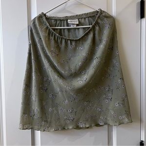 Fashion Bug Women’s green skirt lettuce Ruffle Skirt Size Large